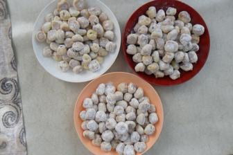 malinké svatební koláčky které pekla moje babička