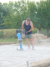 utláčanie piesku pod základovou doskou