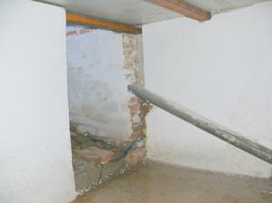 ešte nedokončená pivnica