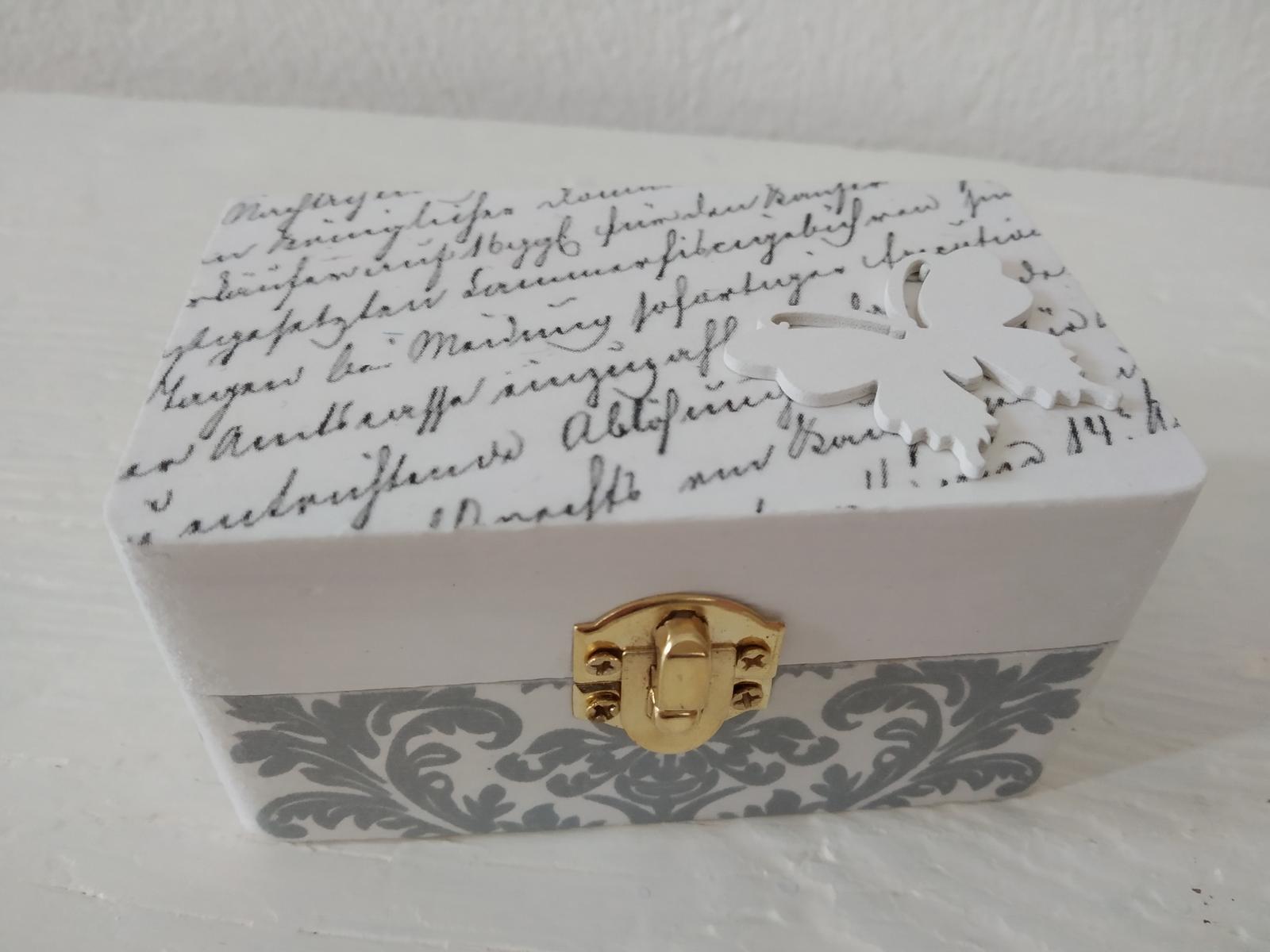 Drevená krabička "Motýlí sen" - Obrázok č. 1