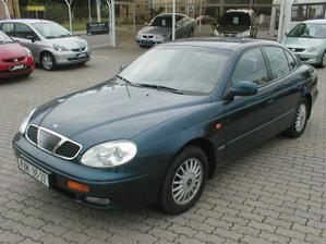 svadboné auto len naše bude strieborné