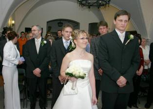 príchod do svadobnej siene