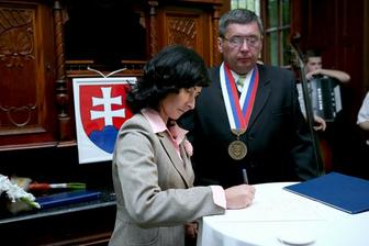 naša pani matrikárka - squelá;-)