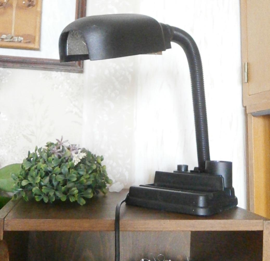 Lampa stolní černá - Obrázek č. 2