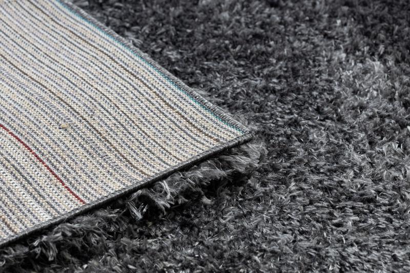 Sivý shaggy koberec - Obrázok č. 3