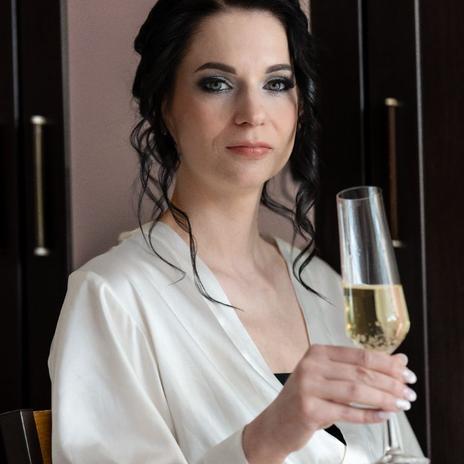 Svatební líčení a účes nevěsta Sandra