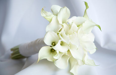 K inspiraci - svatební kytice kala:)