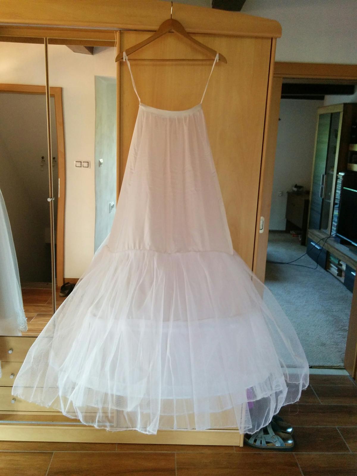 Dvoukruhová spodnice pod svatební šaty - Obrázek č. 1