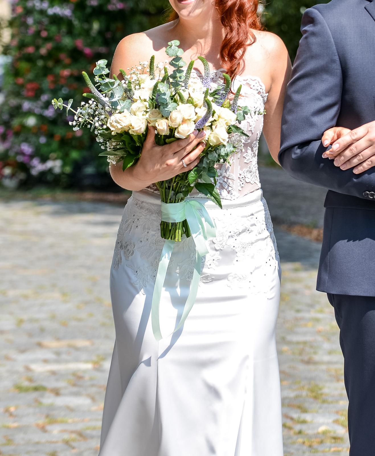 Letní svatební šaty - Obrázek č. 1