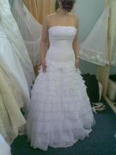 pronovias rebeca v reálu
