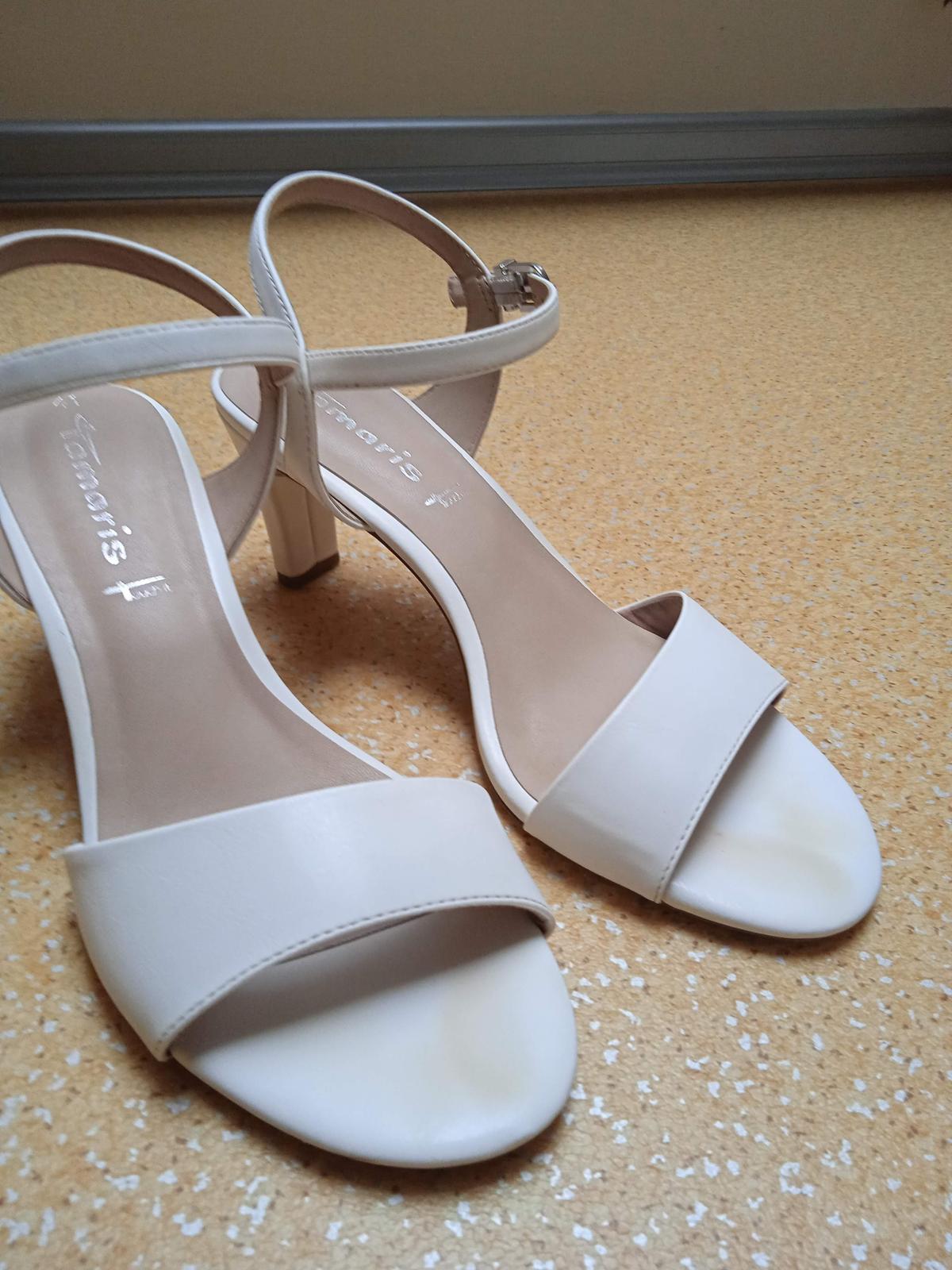 bílé sandály na podpatku,vel.41 - Obrázek č. 1