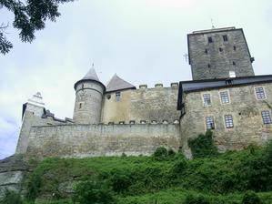 Hrad Kost - na věži jsou opravdu vidět všechny čtyři hrany stavby :-)