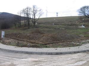 29.11.2012 – výkop základov
