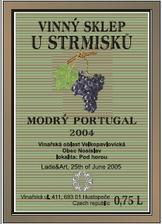 budeme mit vino ktere dostaneme darem od meho stryce a na nem nase vlastni etikety. zlatej strejda.