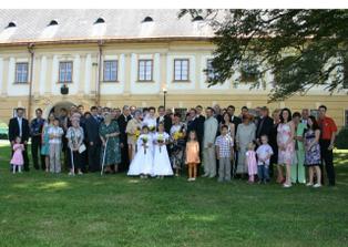 Svatebčané - doufáme, že se tam všichni najdou.