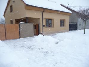 Stale sme boli zasnezeni a nemohli sme zacat...