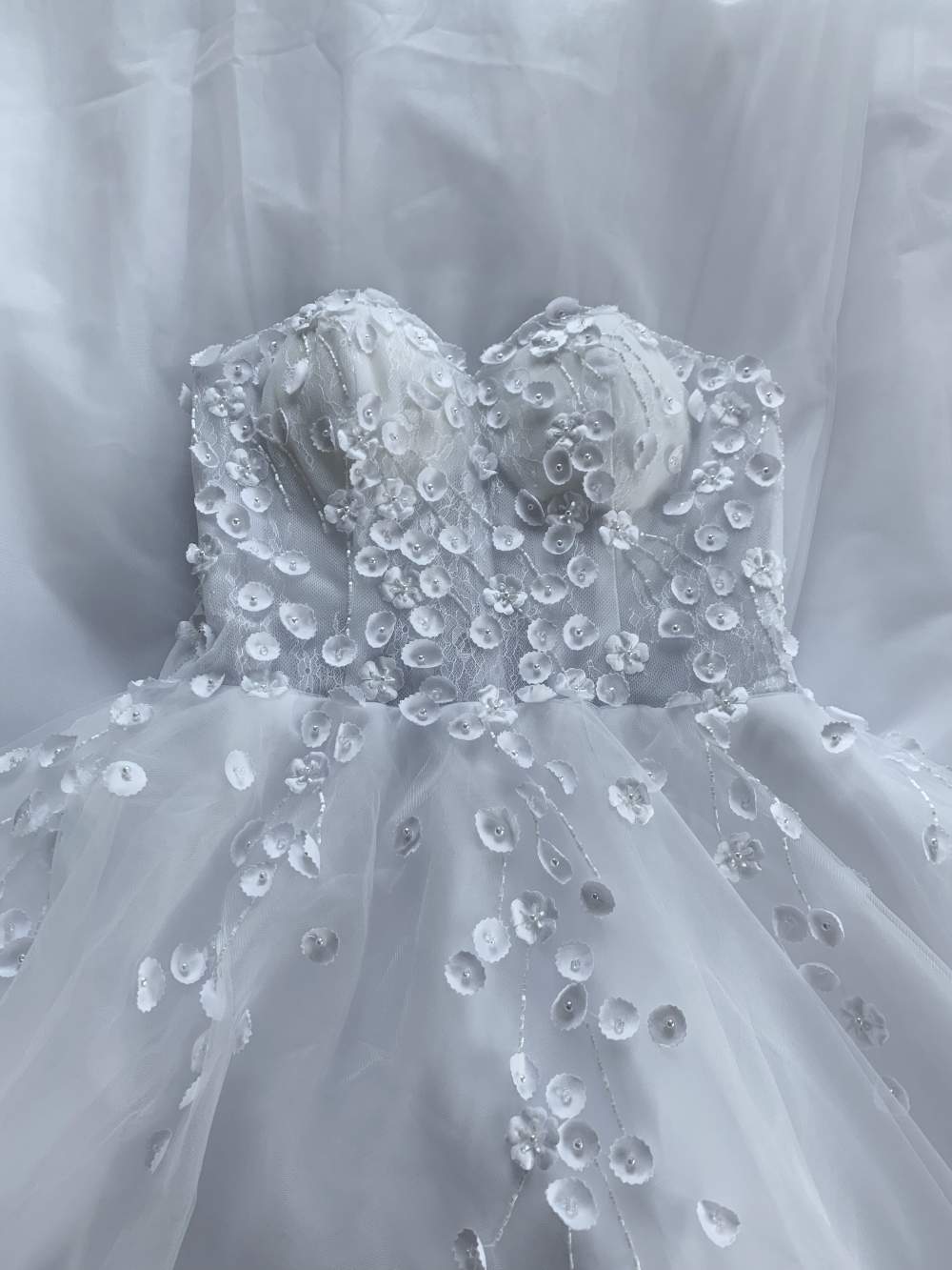 Svatební květinové šaty vel. 34 až 38 (na šněrovačku) - Obrázek č. 1