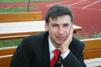 Nic netušící ženich.