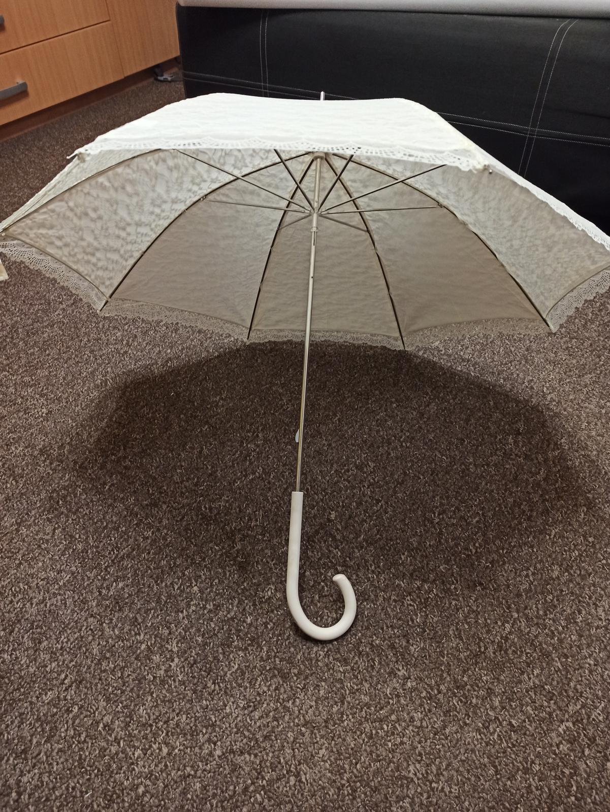 Svatební deštník krajkový smetanový - Obrázek č. 2