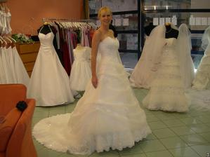salon Orfea (šaty Jean)
