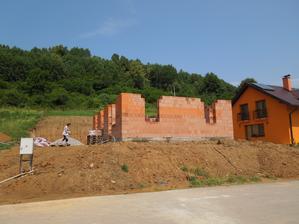 7.7.2012 konečne sa to začína črtať :-)
