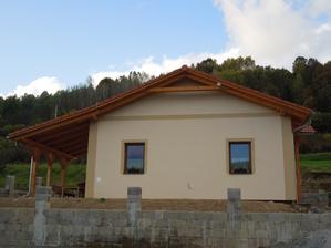 fasáda definitívne ukončená 5.10.2014