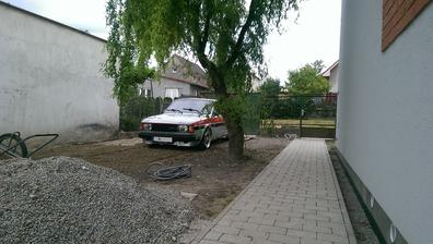 skuska buduceho parkovania aut, zatial bez zatravnovacov :)