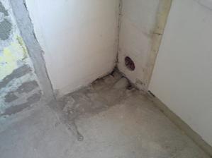 a tuto zalepíme ;-) málem jsme se prokopali k sousedum