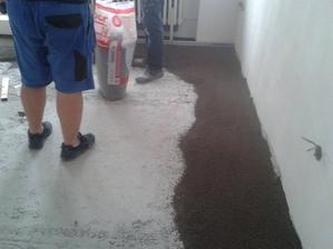 radádička.....byli jsme chvíli jak malé dětičky na písečku
