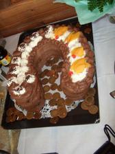 svatební dárek, šlehačková podkova+spoustu kovových padesátek :-)