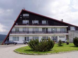 V tejto chate bude svadobna hostina (Bahenec pri Jablunkove, CR)