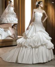 Pronovias 2011 Fez