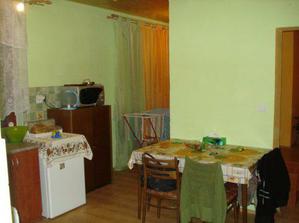 druha cast kuchyne....