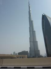 Burj Khalifa - nevyšší budova světa. Měří přes 820 metrů