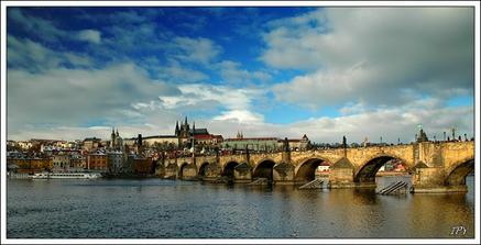Tak tady to zacalo. Praha - Karluv most.