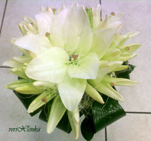Svatební kytice - liliová