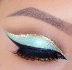 make-up