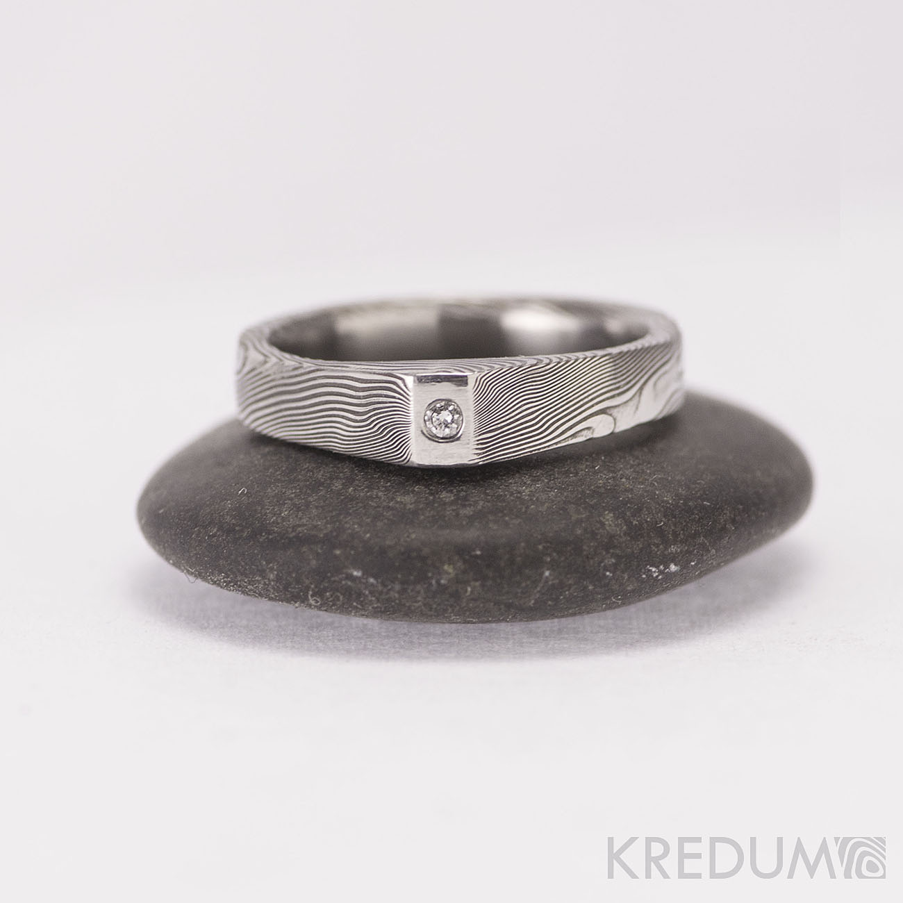Damasteel nerezový prsten - Glorie + 1,5mm diamant - Obrázek č. 1
