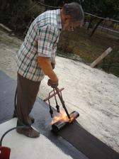 profesional- lepime - 50 cm pasy- 10cm z toho smerom dole