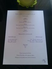 Menu. Opět na perleťovém papíru a fialové písmo