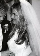 Jennifer Aniston + Brad Pitt