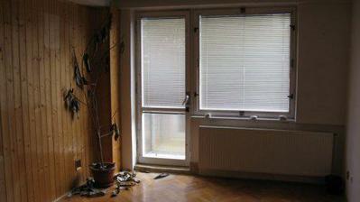 obývák - pohled od dveří