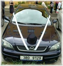 ..ženichovo autí..