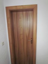 Dvere na kúpeľni
