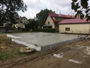 září 2017 - základovka