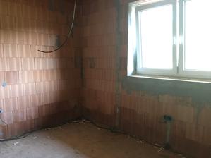 Duben 2018 - poslední dodělávky, příprava na omítky