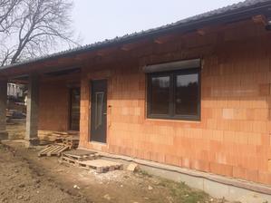 Duben 2018 - příprava na venkovní žaluzie