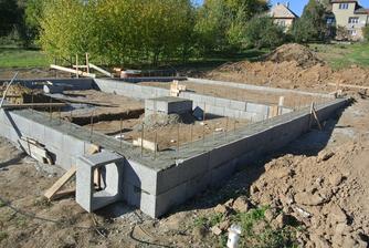 Kvoli poruche na betonarke konecne dnes 9.10.2017 zaliate tvarnice.