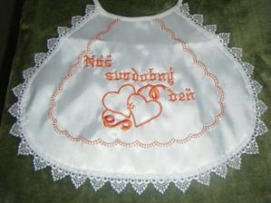 a svadobne podbradniky
