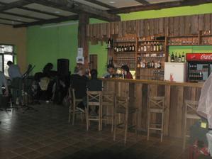 bar